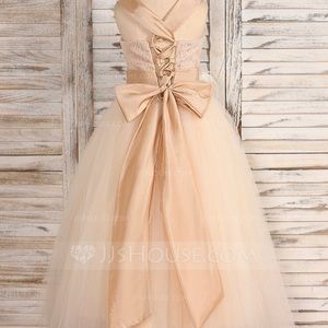 Elegant champagne dress